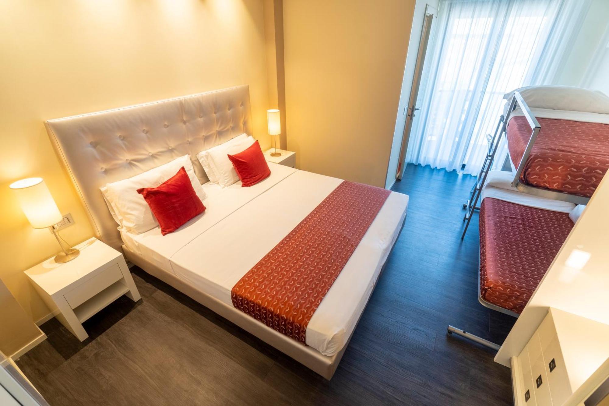 Hotel 2000 Riccione Exterior photo